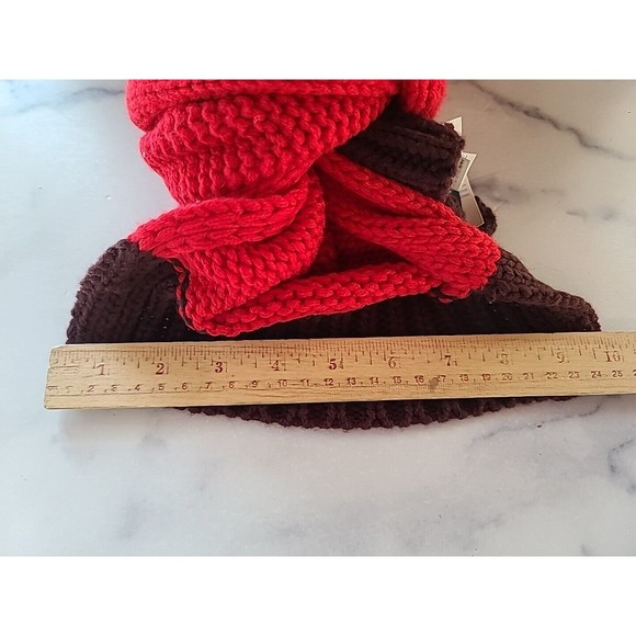Old Navy Red And Maroon Winter Scarf - Picture 2 of 10